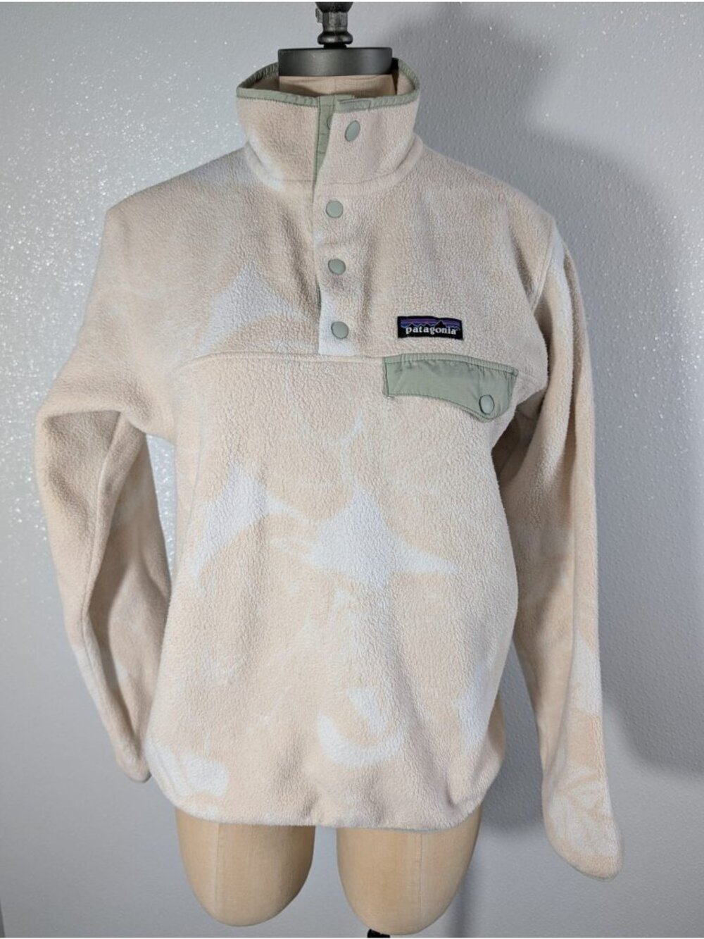 Patagonia Synchilla Cream Patterned Snap-T Fleece Pullover Size S